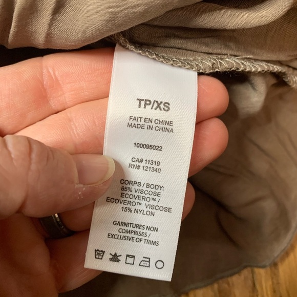 Dynamite Clover Ruffle Cami Top Taupe/Beige XS - Picture 5 of 7